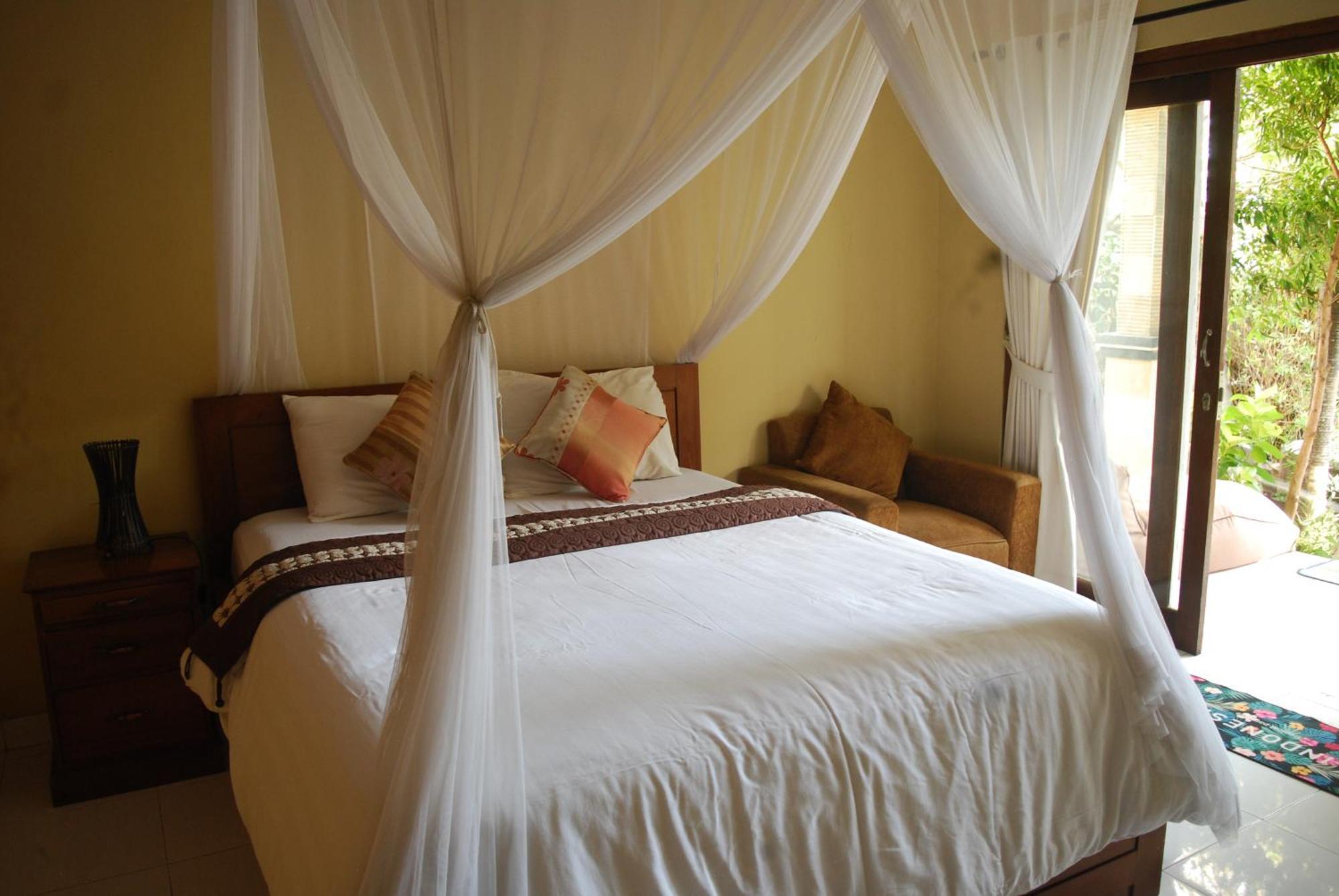 Dalum Homestay Amed Exterior foto